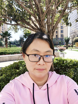陈蓉2.jpg